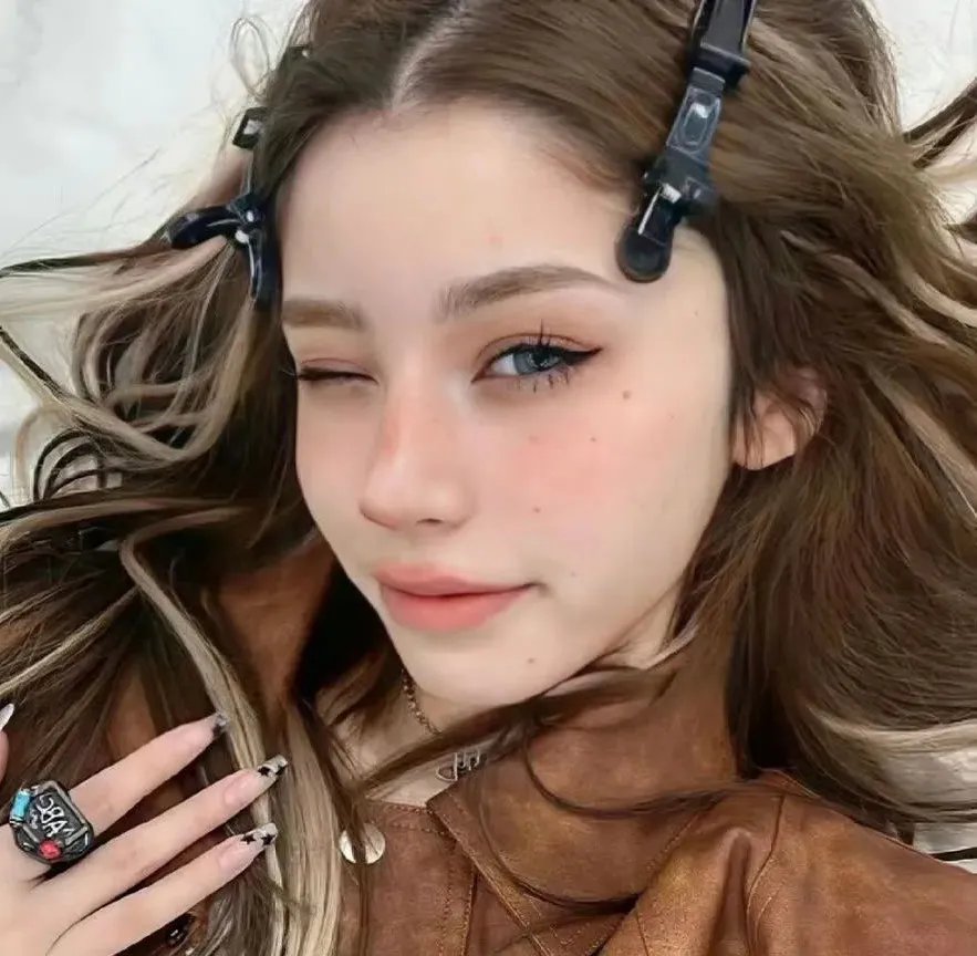 百万元与苦虫女